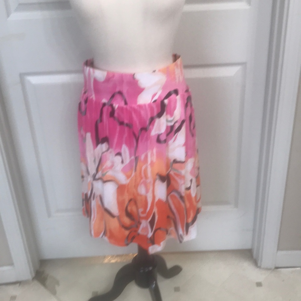 Ladies knee length skirt Lane Bryant size 18-20.